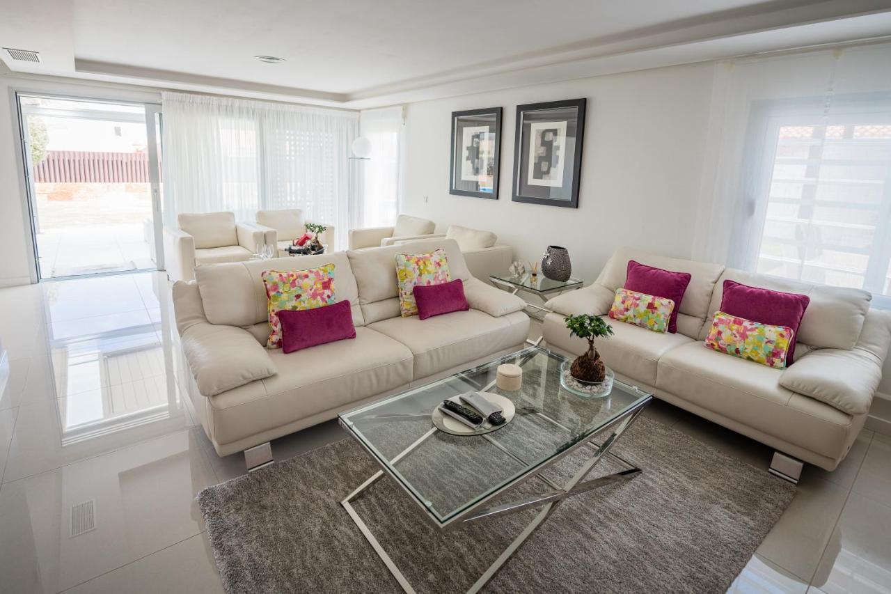 Villa Calma Luxury Villa ماسبالوماس المظهر الخارجي الصورة